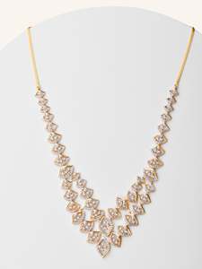 18ct Necklace Set: 18ct Gold Diamond Necklace