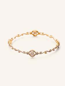 Bangles 1: 18ct Gold 1 Pc Diamond Bangle