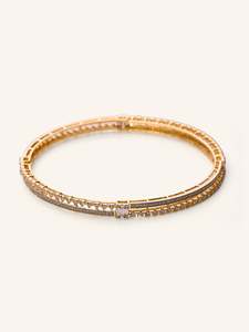 18ct Gold: 18ct Gold 1 Pc Diamond Bangle