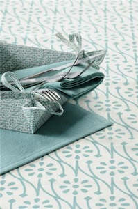 Nora Table Runner