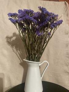 Dried Flowers: Dried Statice Bunch