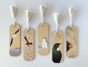 Stationery: Bookmark wooden