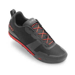 Shoes: Giro Tracker FL BLK/BRT RED Size 43