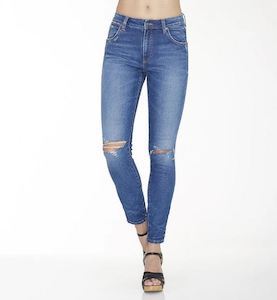 Wrangler Women: Wrangler W's Pins Mid Skinny Jean 'Bronx'