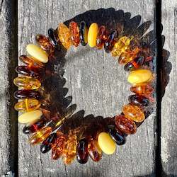 Baltic Amber: Mixed colours Baltic Amber roundels bracelet