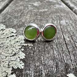 New Zealand Pounamu Greenstone: 9mm NZ greenstone studs
