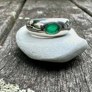 .75ct Brazilian emerald signet ring