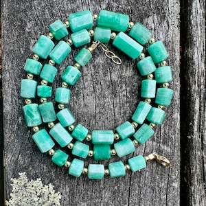 Brazilian emerald necklace