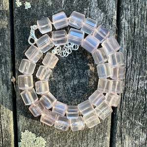 Half Price: Rose quartz knotted necklace