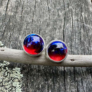 Vintage Glass: 9mm dragons breath studs