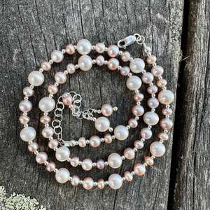 Pink & white freshwater pearl necklace