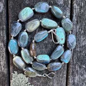 labradorite necklace