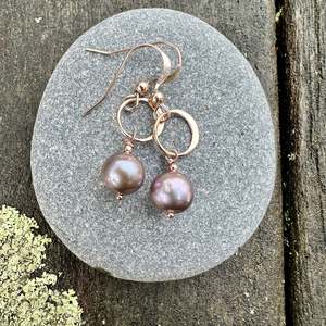 Peacock freshwater pearl earrings