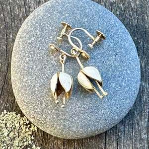 Shop All: vintage white lily of the earrings