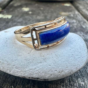 vintage lapis lazuli ring
