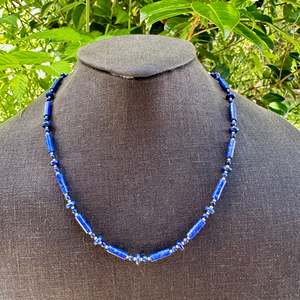Necklaces: Lapis lazuli necklace