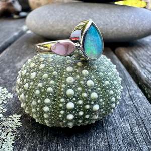 Opal: .95ct Australian crystal opal Amore ring