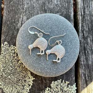 Flat sterling silver kiwi earrings