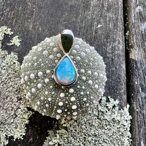 .96ct Opal Australian crystal pendant