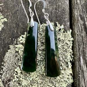 Small marsden flower earrings