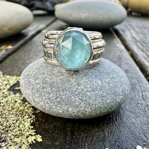 Shop All: 4.11 carat aquamarine UNITY ring
