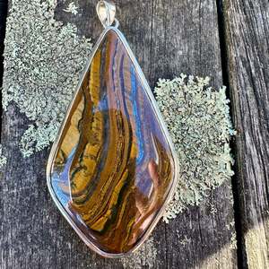 large tiger pendant