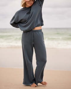 Womens Heading Out Trackpants