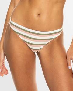 Womens Collection On The Beach: Womens Saidia Moderate Coverage Bikini Bottom