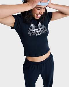Womens Clothing: Womens Beach Love T-Shirt