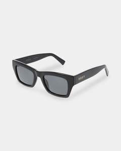 Womens Accessories: Womens Coastal Chic Polarised Sunglasses