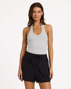 Womens Place To Be Linen Shorts