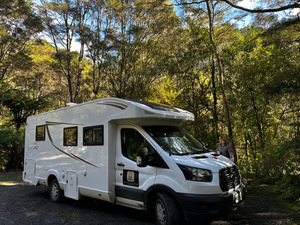 Products: Deluxe Dog : Ford 696 Rollerteam (4 berth) (OFF GRID PACKAGE) Rates from: R&R Campervan Rental