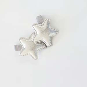 Monochrome: 57mm Single Shiny Star Clips (3 Colour Choices)