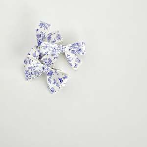 Sale: SALE - Immi Single Little-Sister Bow Clips