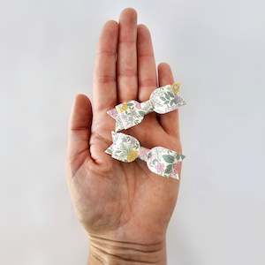New: Tana - Little-Sister Sized Bow Clip Duos