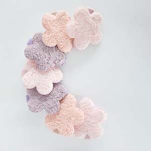 New: Flora - 5.7cm Single Flower Clips