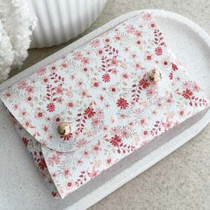 Decor And Gifts: Margo Cardholder Pocket Purse