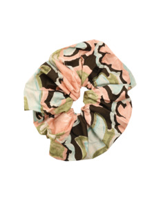 Made: BETTY SCRUNCHIE FROSTED FLORAL