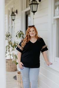 Yasmin Top - Black/Leopard