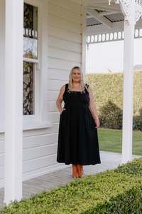 Molly Dress - Black