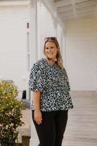 Liv Top - Black/Cream Animal