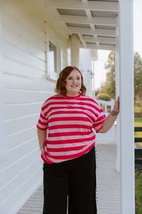 Oversized Tee - Red/Pink