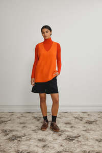 STANDARD ISSUE POSSUM RIB VEST GRENADINE