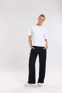 Nes: NES GIN PANT BLACK