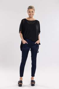 Nes: NES SATIN SECTION PANTS INK SATIN