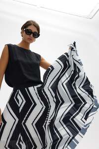 Kinney: KINNEY GOLDIE SKIRT CLASSIC CHEVRON