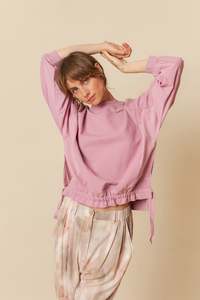 Indi Cold: INDI & COLD EBBA SWEATSHIRT