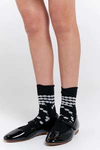 KAREN WALKER RUNAWAY PEARL SOCKS 2 PACK