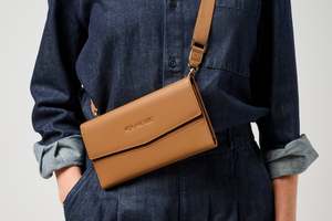 Fox Leo: FOX & LEO THE TRAVELLER TAN