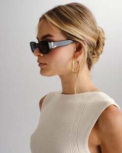 Luv Lou: LUV LOU THE HELENA BLACK